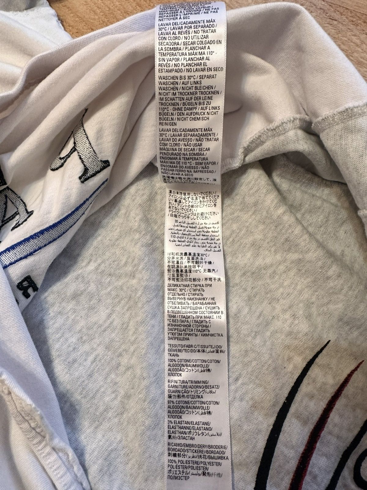 Balenciaga Balenciaga upside down tee Size US M / EU 48-50 / 2 - 10 Thumbnail