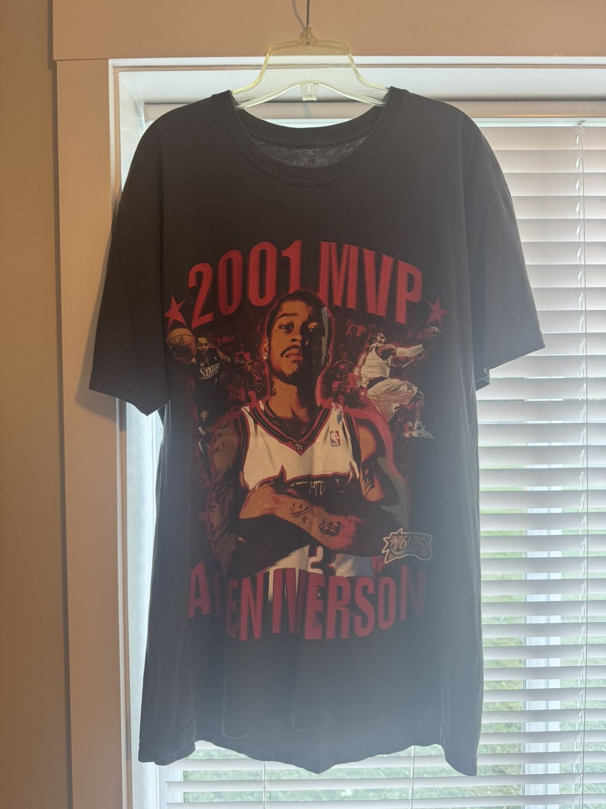Other Allen Iverson 2001 MVP Graphic Tee Size US L / EU 52-54 / 3 - 1 Thumbnail