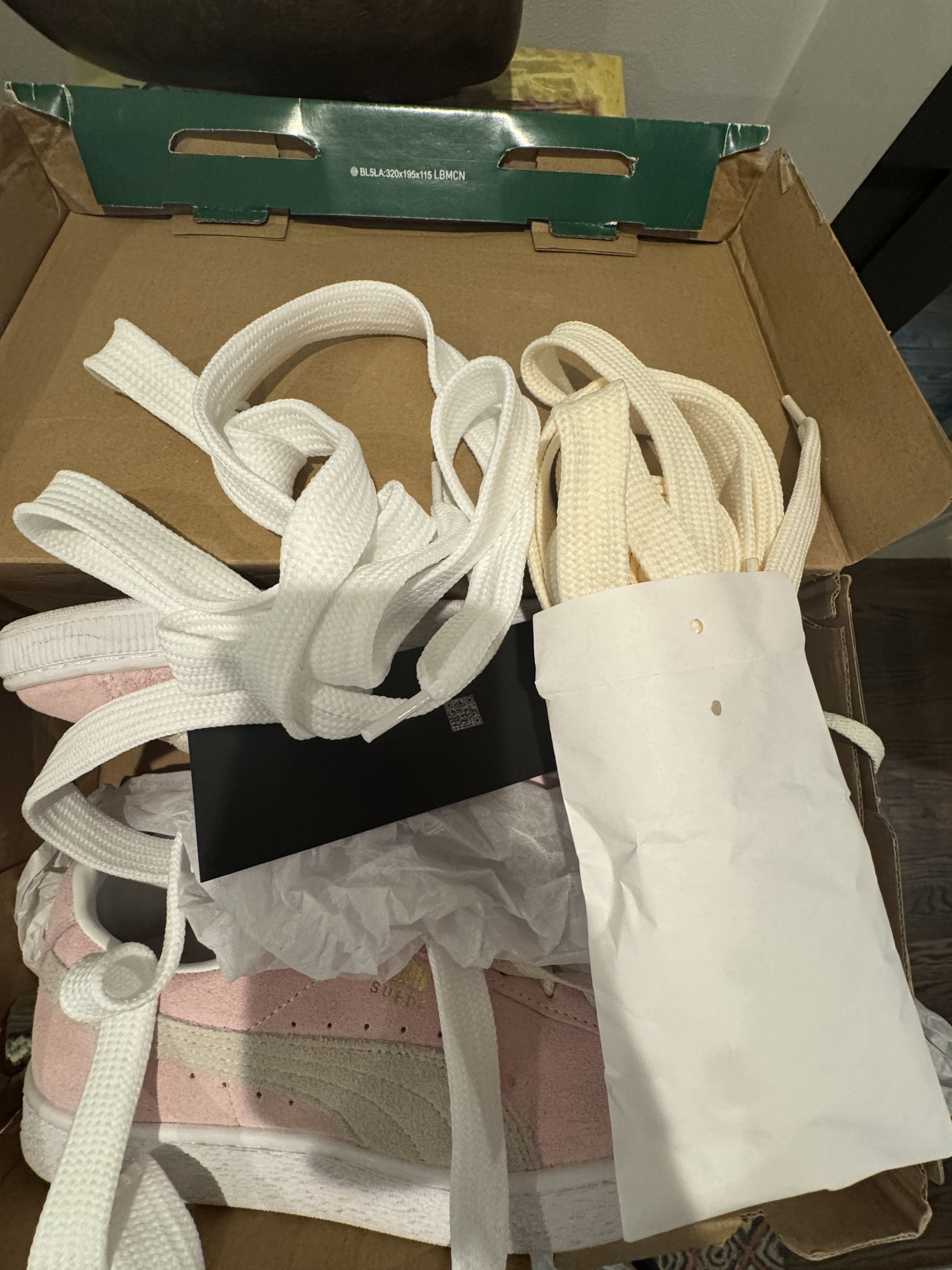 Puma puma pink classic suede sneakers mens 9.5US Size US 9.5 / EU 42-43 - 5 Thumbnail