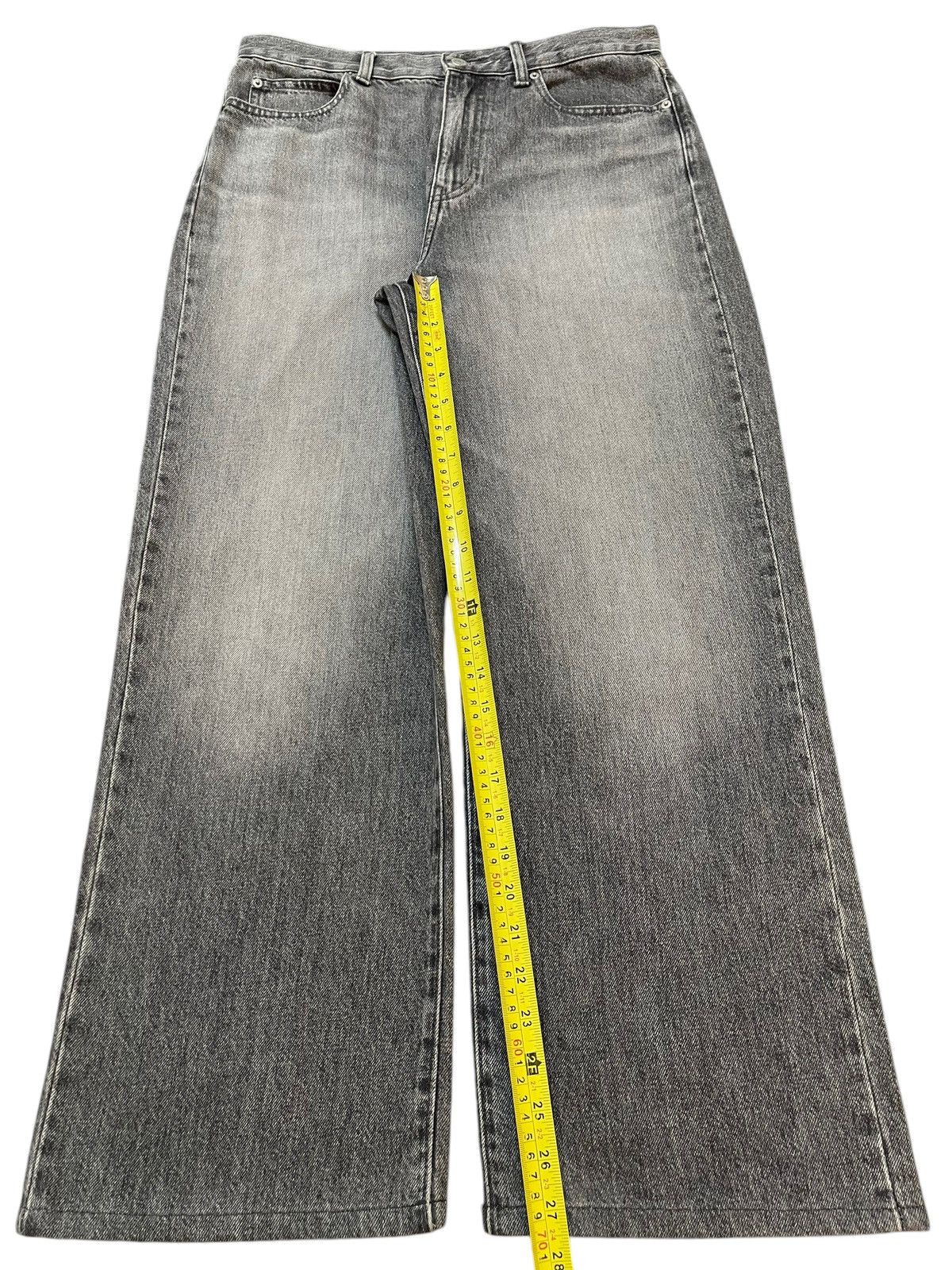 Uniqlo Vintage Japanese Uniqlo Faded Wash Style Baggy Jeans Size US 32 / EU 48 - 13 Thumbnail