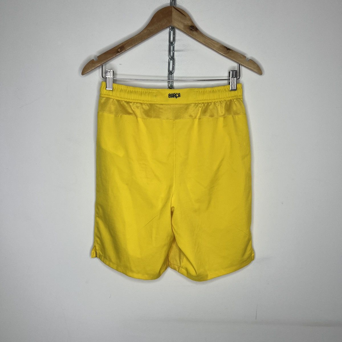 Nike Mens Vintage Nike FC Barcelona Shorts Size L Size US 32 / EU 48 - 5 Thumbnail