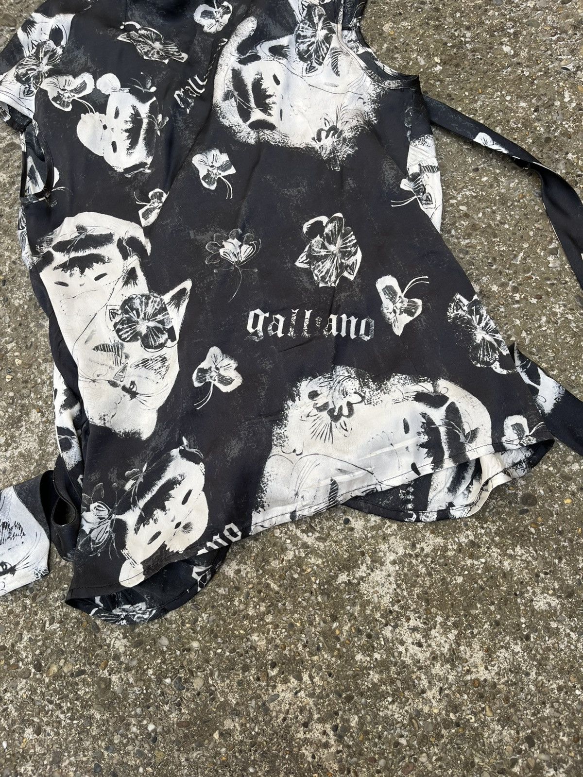John Galliano × Vintage galliano vintage overprinted floral print shirt Size XS / US 0-2 / IT 36-38 - 9 Thumbnail