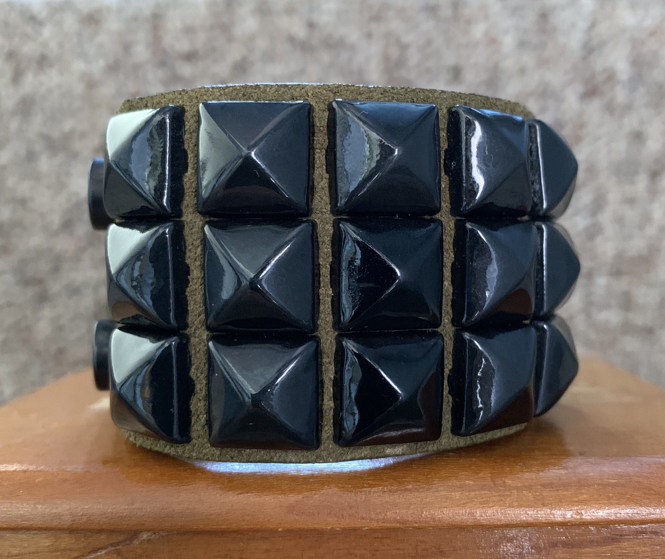 Number (N)ine FW04 Number (N)ine Studded Leather Bracelet Size ONE SIZE - 3 Thumbnail