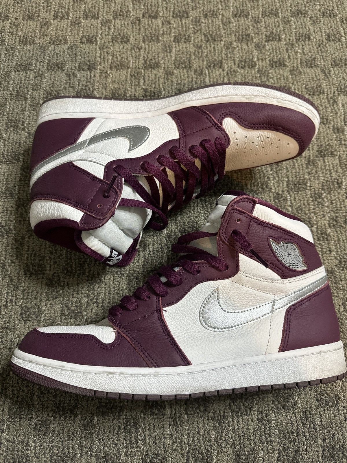Jordan Brand Jordan 1 ‘Bordeaux’ Size US 12 / EU 45 - 1 Thumbnail