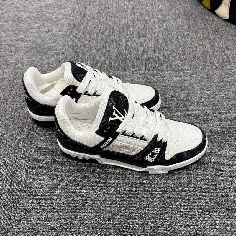Louis Vuitton Louis Vuitton Black and White Sneakers -2508 Size US 8 / EU 41 - 2 Thumbnail