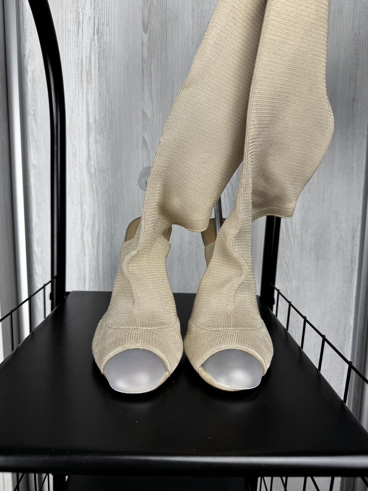 Yeezy YEEZY Season 2 Beige-Gold High Knit Boots Kanye West EUR 40 Size US 10 / IT 40 - 10 Thumbnail