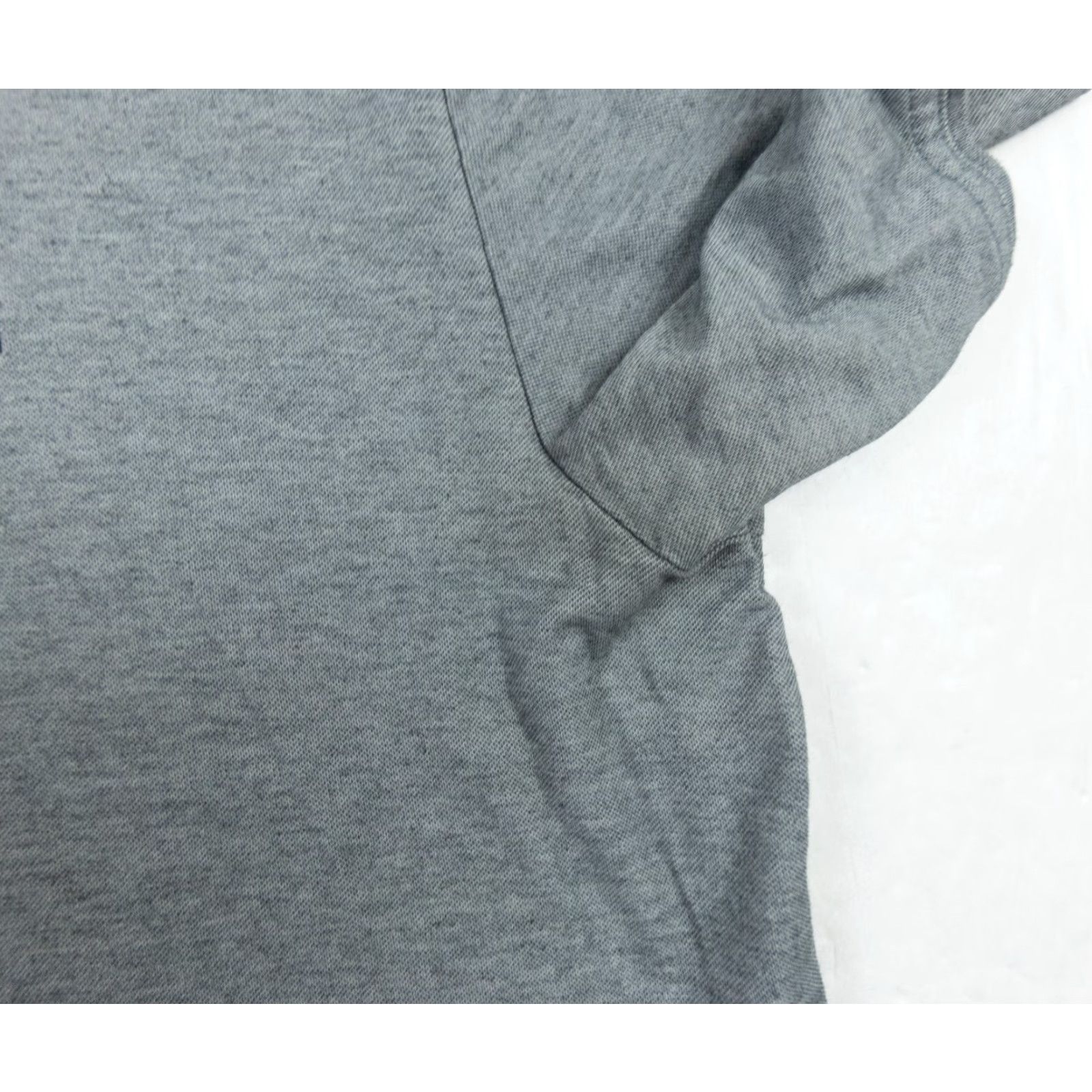 TravisMathew Travis Mathew Polo Shirt Men's Large Gray Short Sleeve Collared Golf Adult FLAW Size US L / EU 52-54 / 3 - 6 Thumbnail