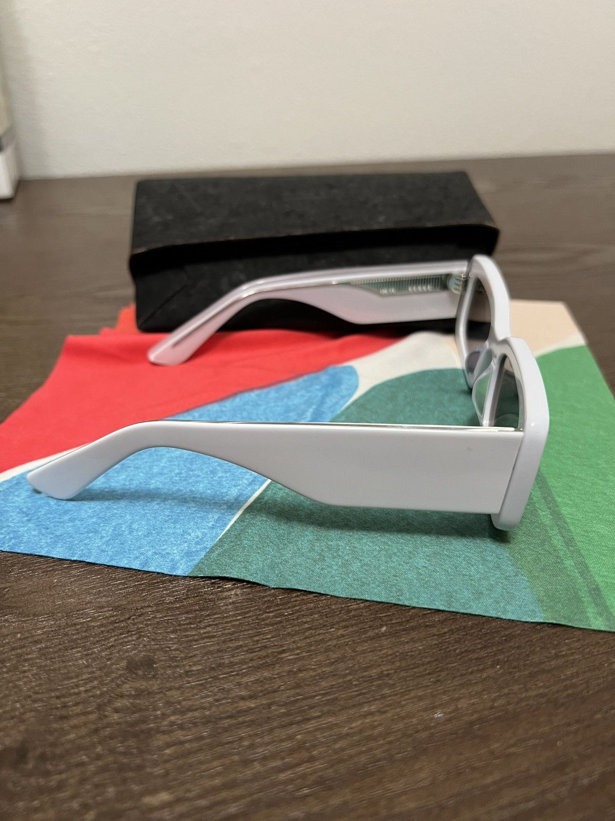 Akila AKILA SUNGLASSES \ UNISEX Size ONE SIZE - 2 Thumbnail