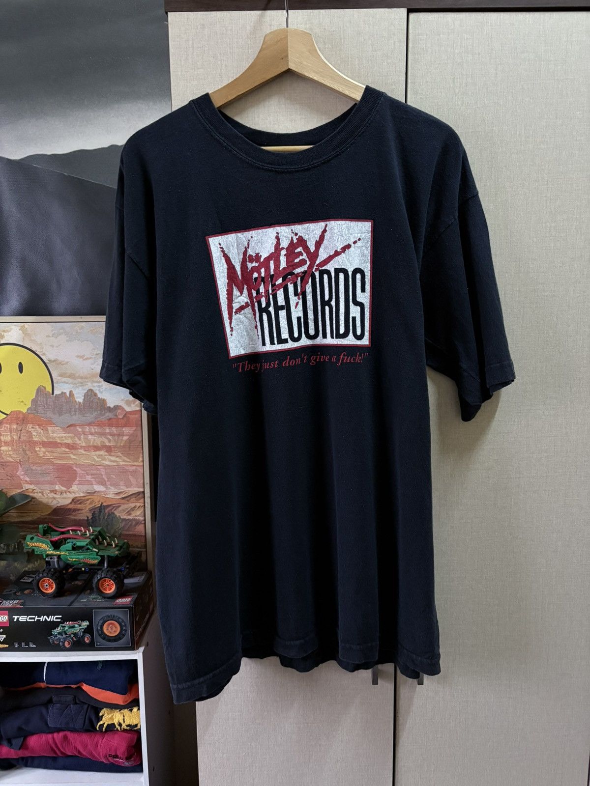 Band Tees Vintage Mötley Records Mötley Crüe Size US L / EU 52-54 / 3 - 1 Thumbnail