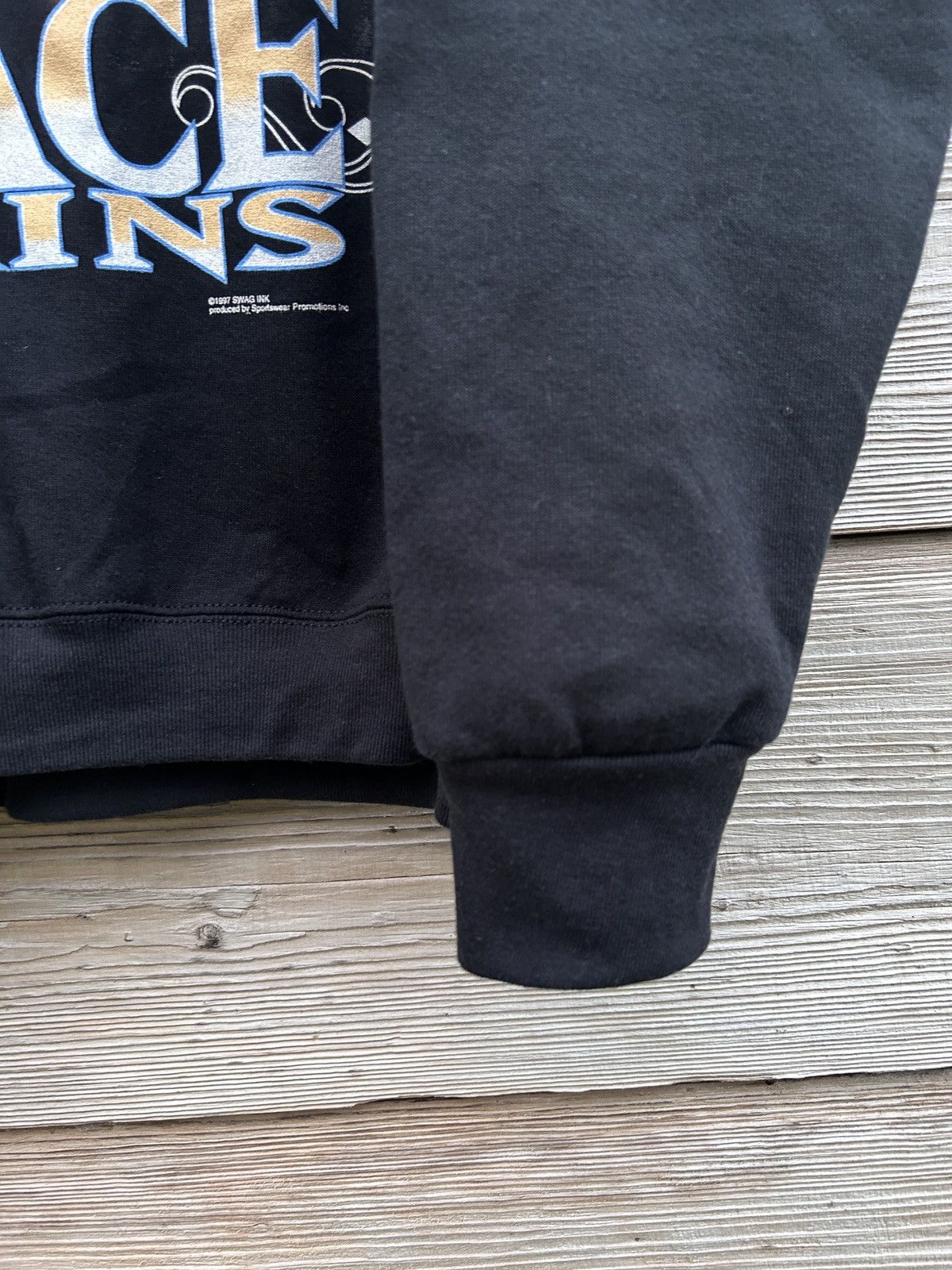 Band Tees 90s Vintage Trace Adkins 1997 Country Singer Sweatshirt Size US XL / EU 56 / 4 - 4 Thumbnail