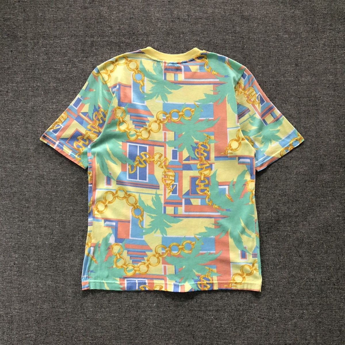 Celine CELINE Italy Rare Multicolor Chain Overprint T-Shirt Size US XS / EU 42 / 0 - 2 Thumbnail