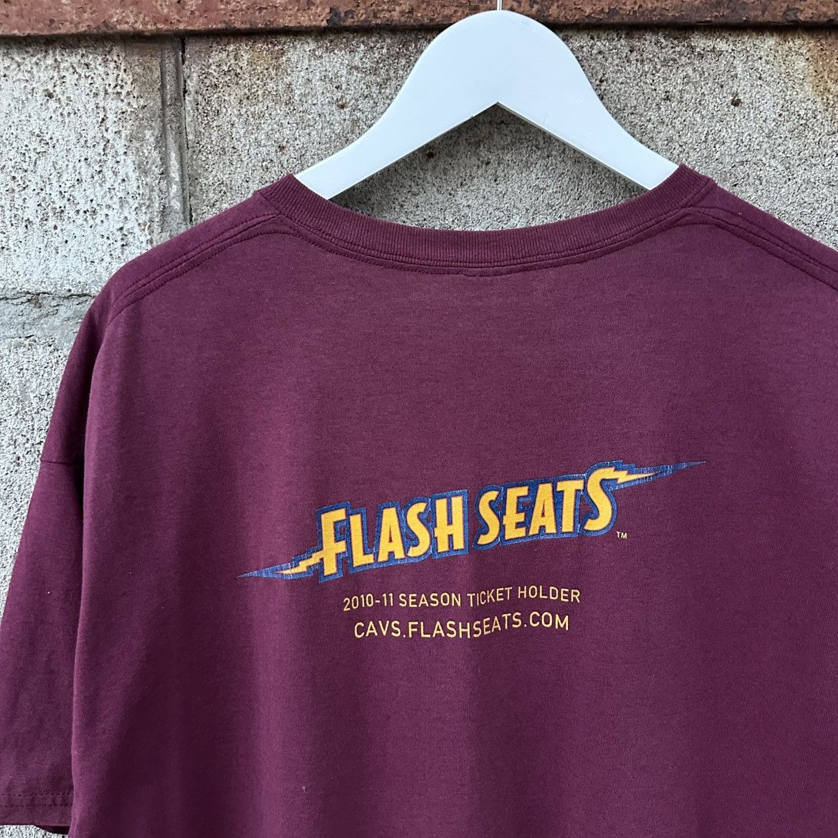 Grailed VTG Adult Cavaliers Basketball Flash Seats T-shirts Big Logo Size US XL / EU 56 / 4 - 8 Thumbnail