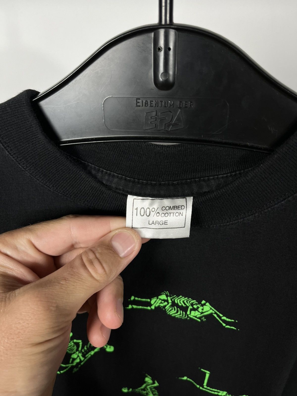 Other Oversized Black T-Shirt Green Skeleton Graphic Bone In Love Size US L / EU 52-54 / 3 - 8 Thumbnail