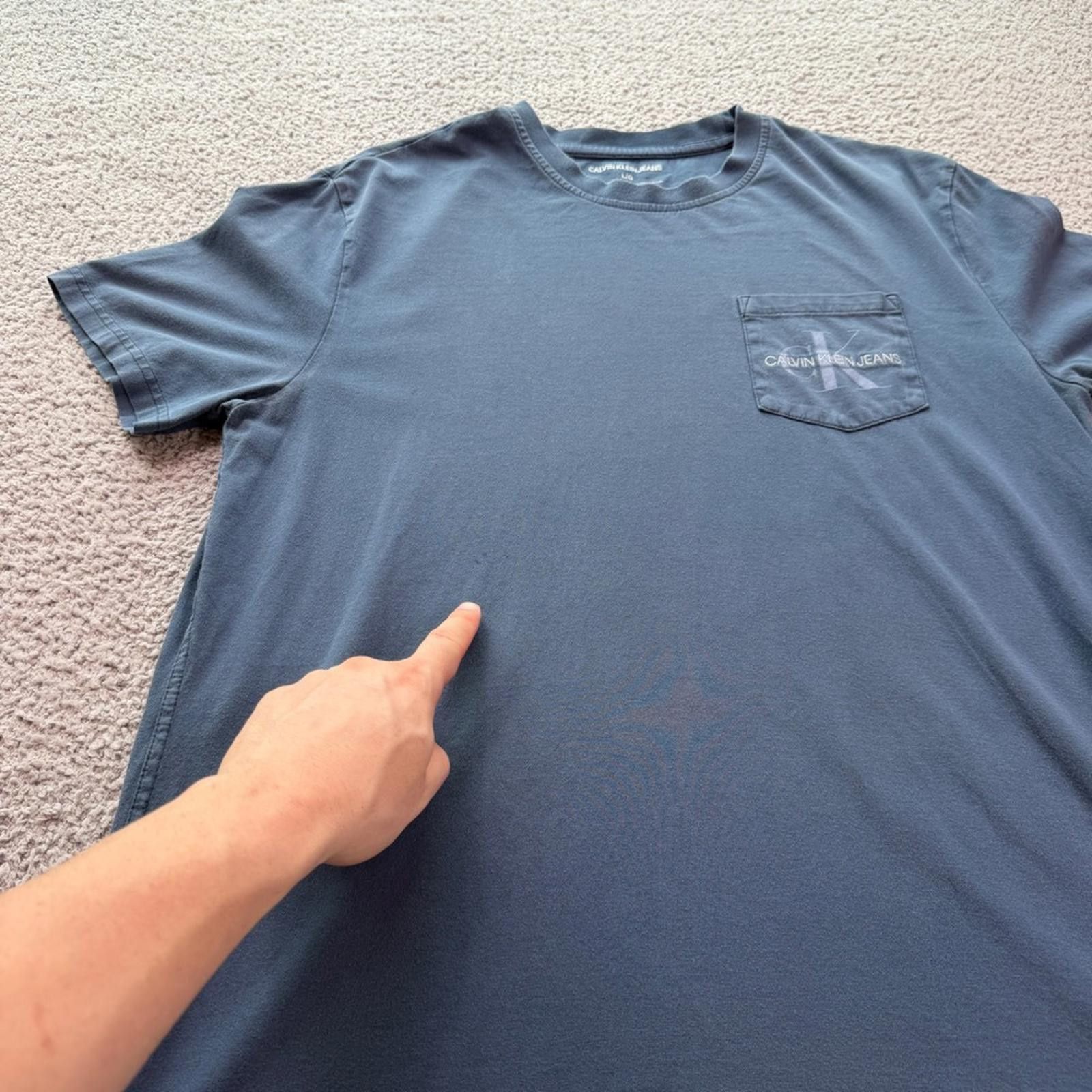 Other Calvin Klein Jeans Mens L Blue Pocket T-Shirt CK Logo Tee L Size US L / EU 52-54 / 3 - 7 Thumbnail