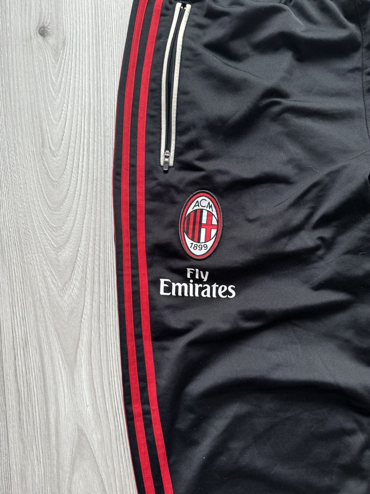 Adidas Milan Adidas football pants sweatpants UCL vintage Size US 42 / EU 58 - 3 Thumbnail