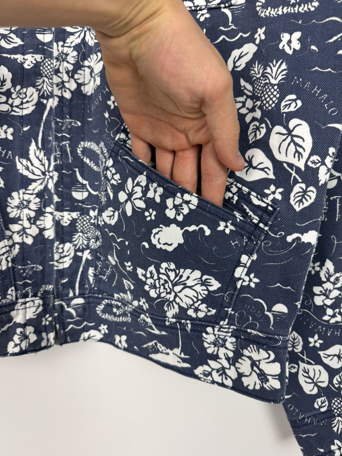 Lee NWT Lee 91B Floral Graphic Regular Jacket Size US M / EU 48-50 / 2 - 11 Thumbnail