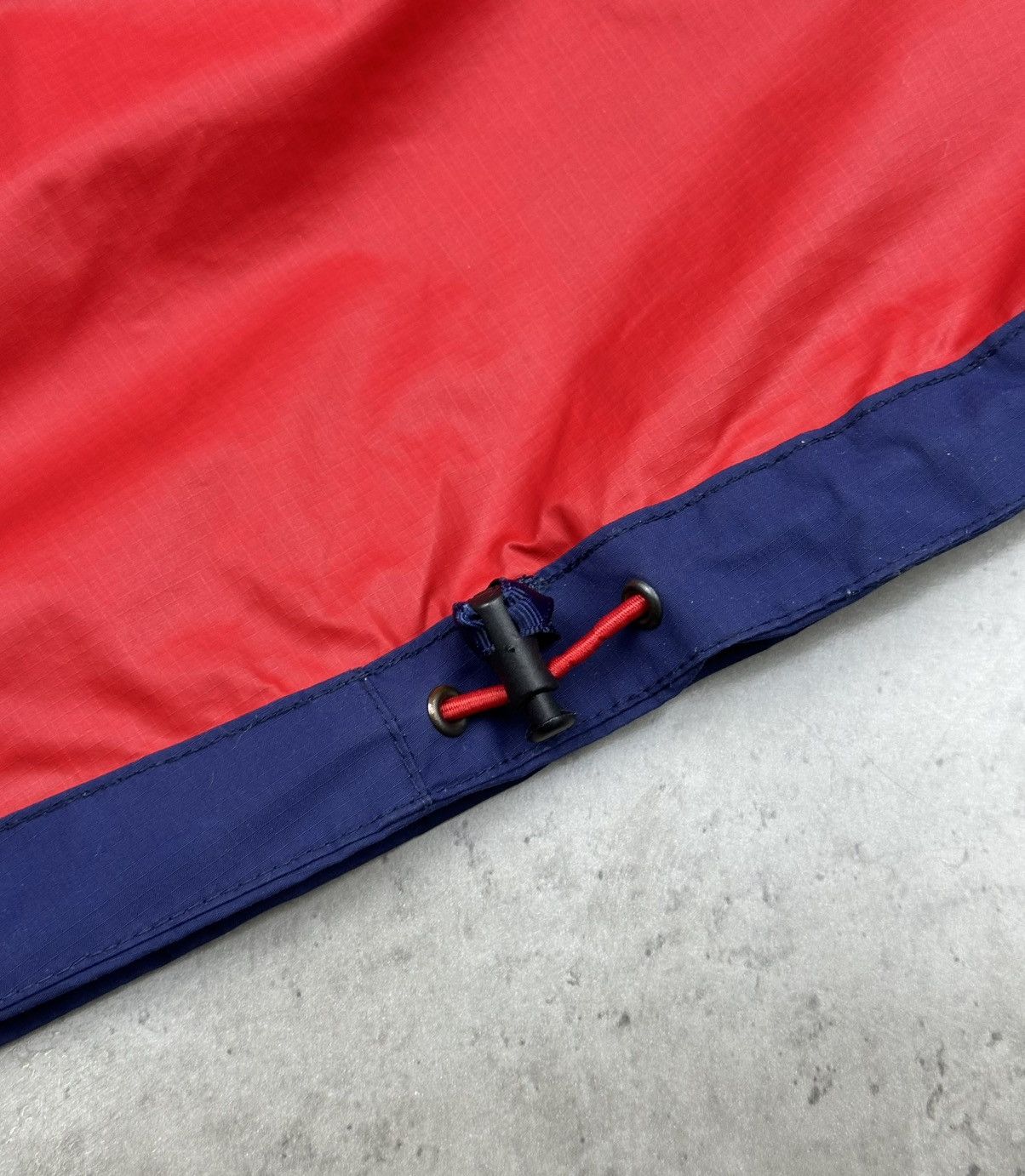 Berghaus Berghaus AQ2 Lightweight Hooded Waterproof Jacket Size M Size US M / EU 48-50 / 2 - 6 Thumbnail