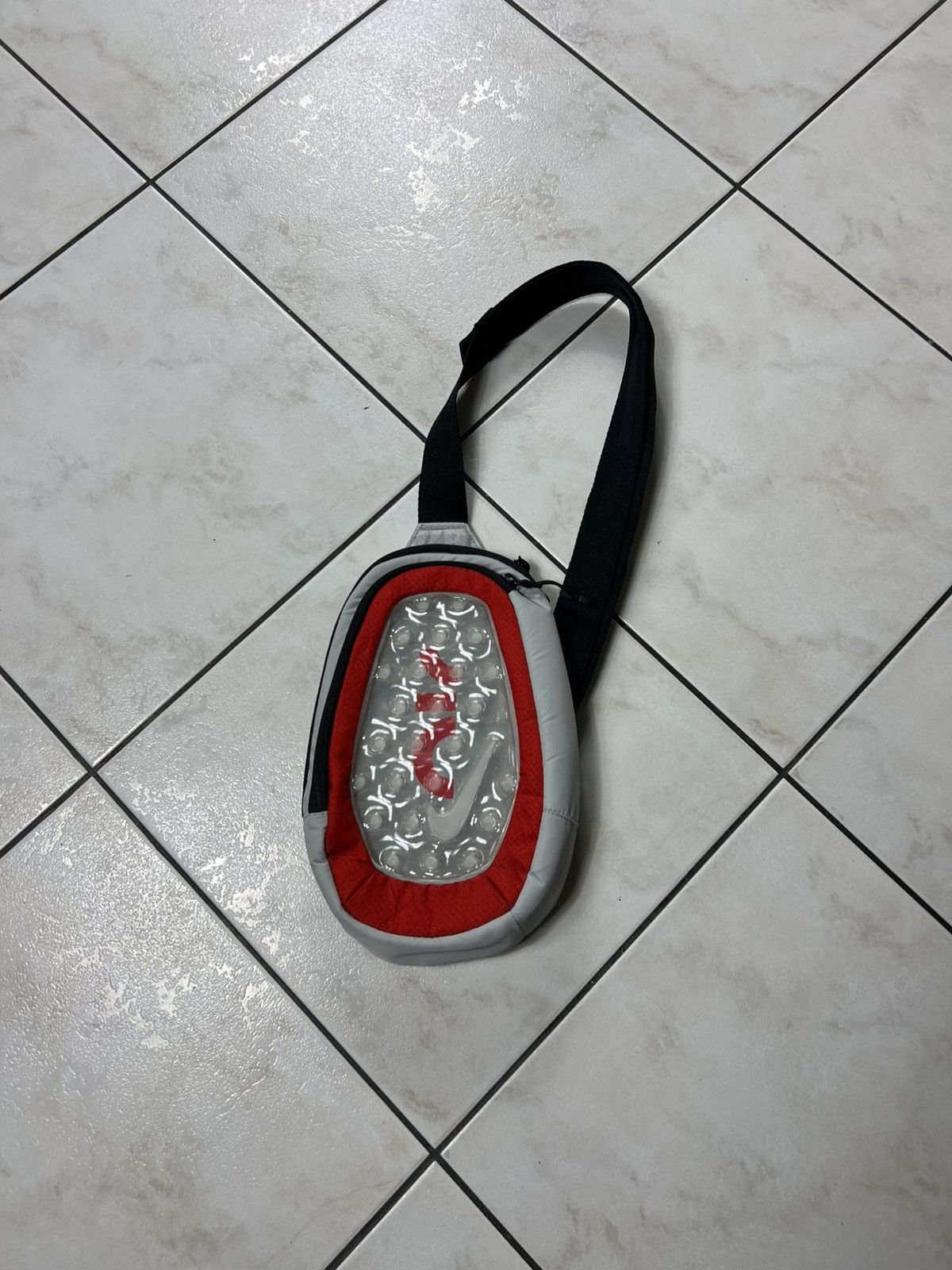 Nike Nike air max crossbody bubble bag swoosh rare streetwear Size ONE SIZE - 2 Thumbnail