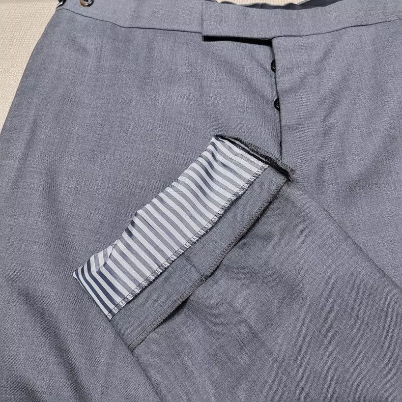 Thom Browne Thom Browne size3 Dark blue trousers Size 38S - 5 Thumbnail