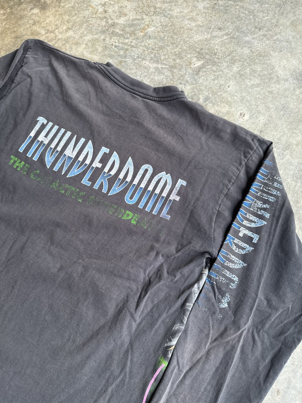 Thunderdome *RARE* GRAIL THUNDERDOME VINTAGE 90s THE GALACTIC CYBERDEATH Size US XL / EU 56 / 4 - 8 Thumbnail