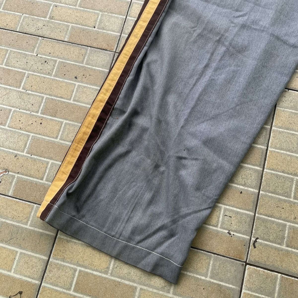 Alien Workshop 90’s Y2k Allien Workshop Distressed Pants Vintage Size US 36 / EU 52 - 14 Thumbnail