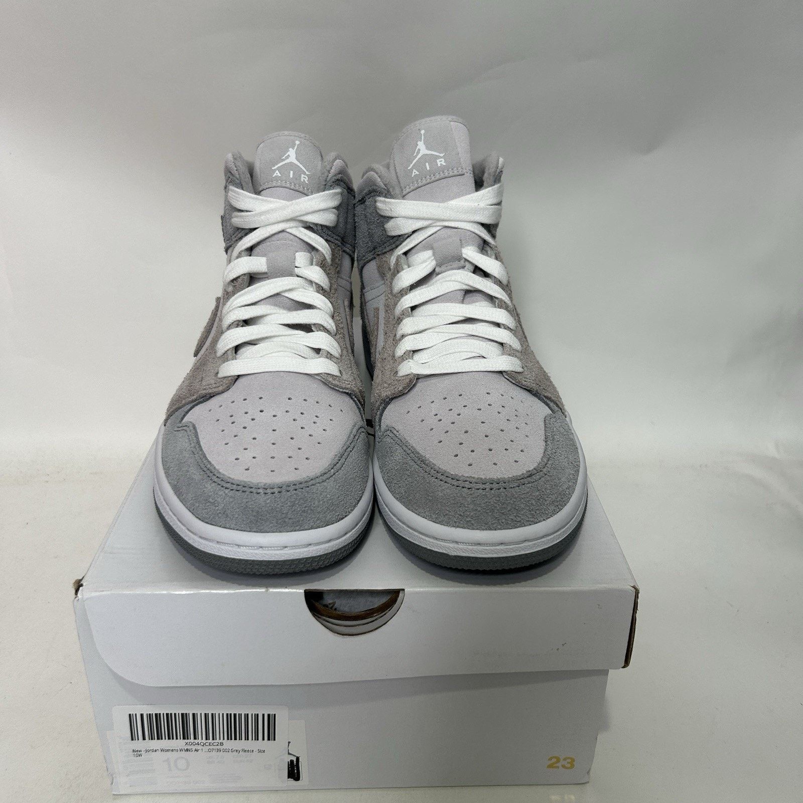 Jordan Brand Nike Air Jordan 1 Mid SE WMNS “Particle Grey/Fleece” Size US 10 / IT 40 - 2 Thumbnail