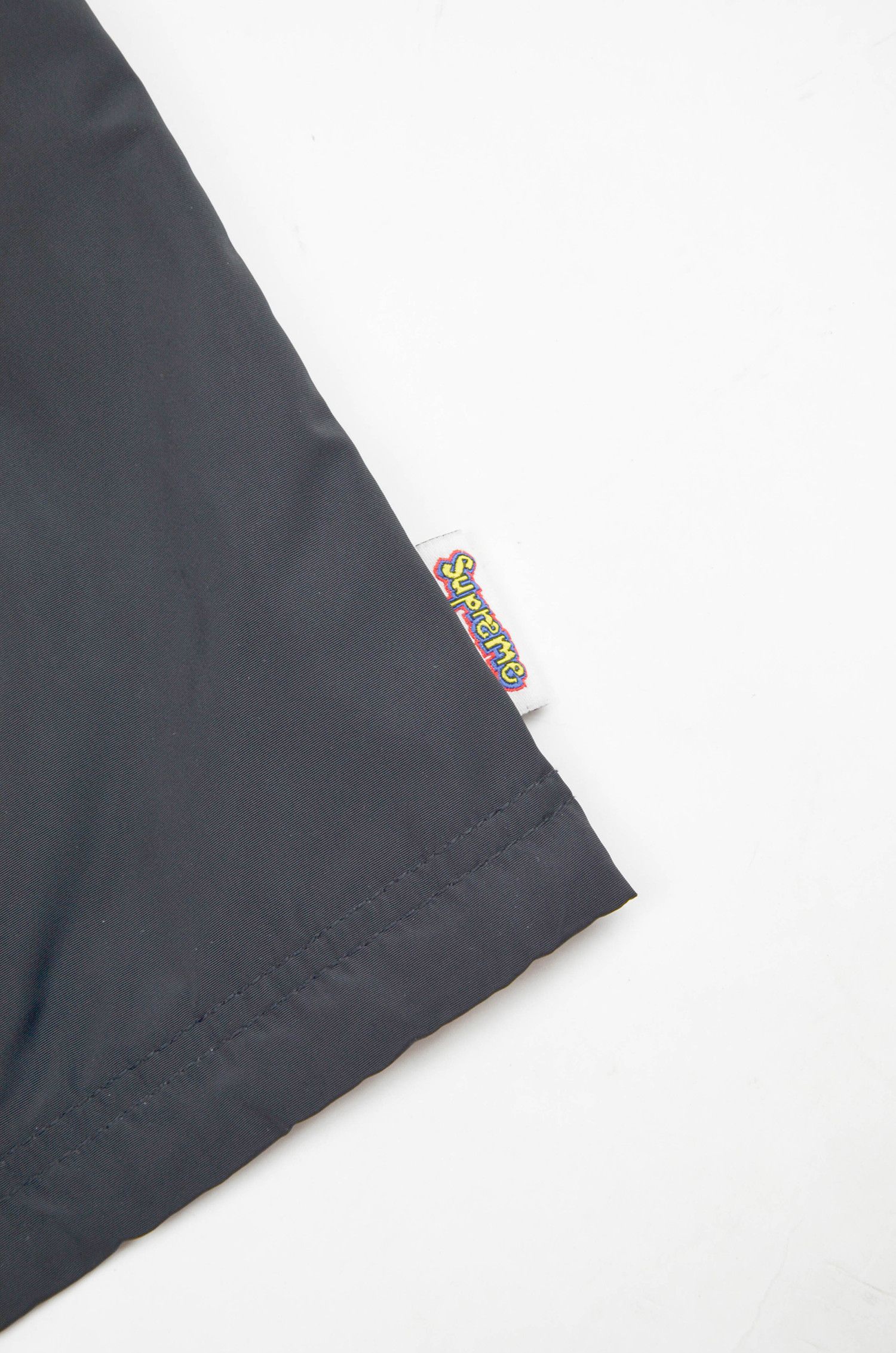 Supreme Supreme Black Coach Jacket Embroidered Logo – Size M Size US M / EU 48-50 / 2 - 5 Thumbnail