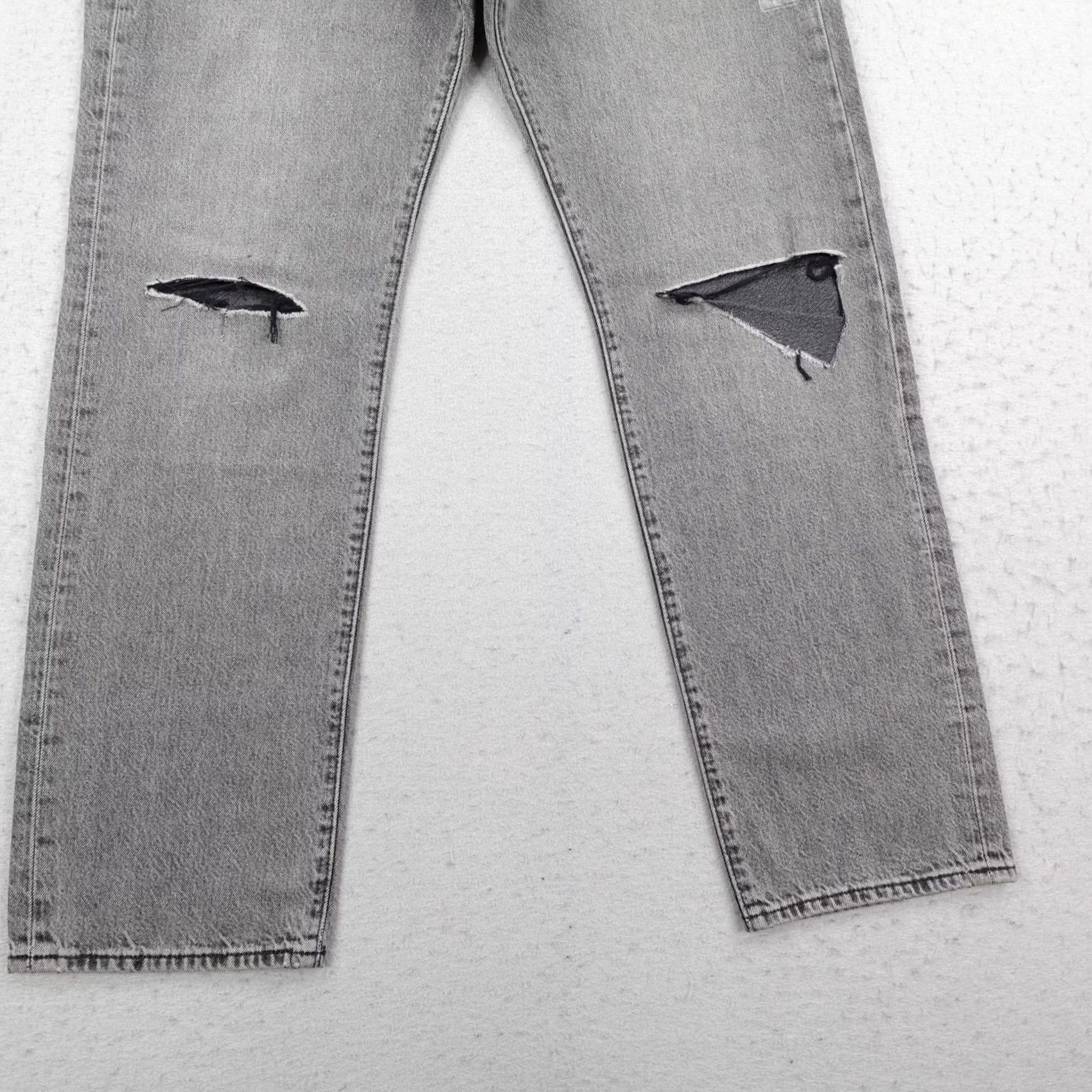 Levi's Levis Jeans Mens 34x32 Gray Denim 501 93 Straight Button Fly Distressed NEW Size US 34 / EU 50 - 3 Thumbnail