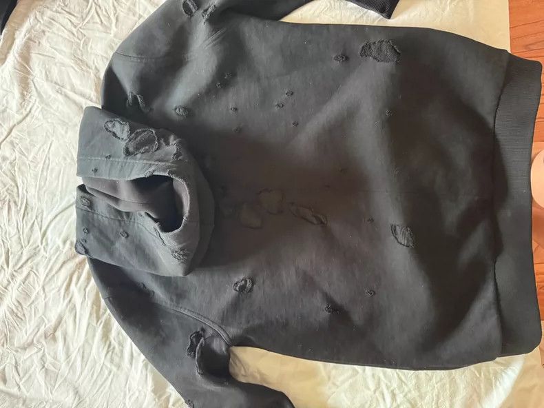 Givenchy Givenchy Black Ripped Hoodie Size US S / EU 44-46 / 1 - 5 Thumbnail