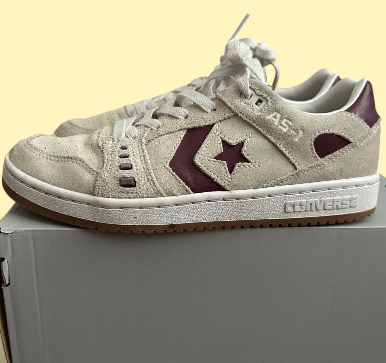 Converse Used Burgundy and white Converse trainers. Size US 8 / EU 41 - 3 Thumbnail