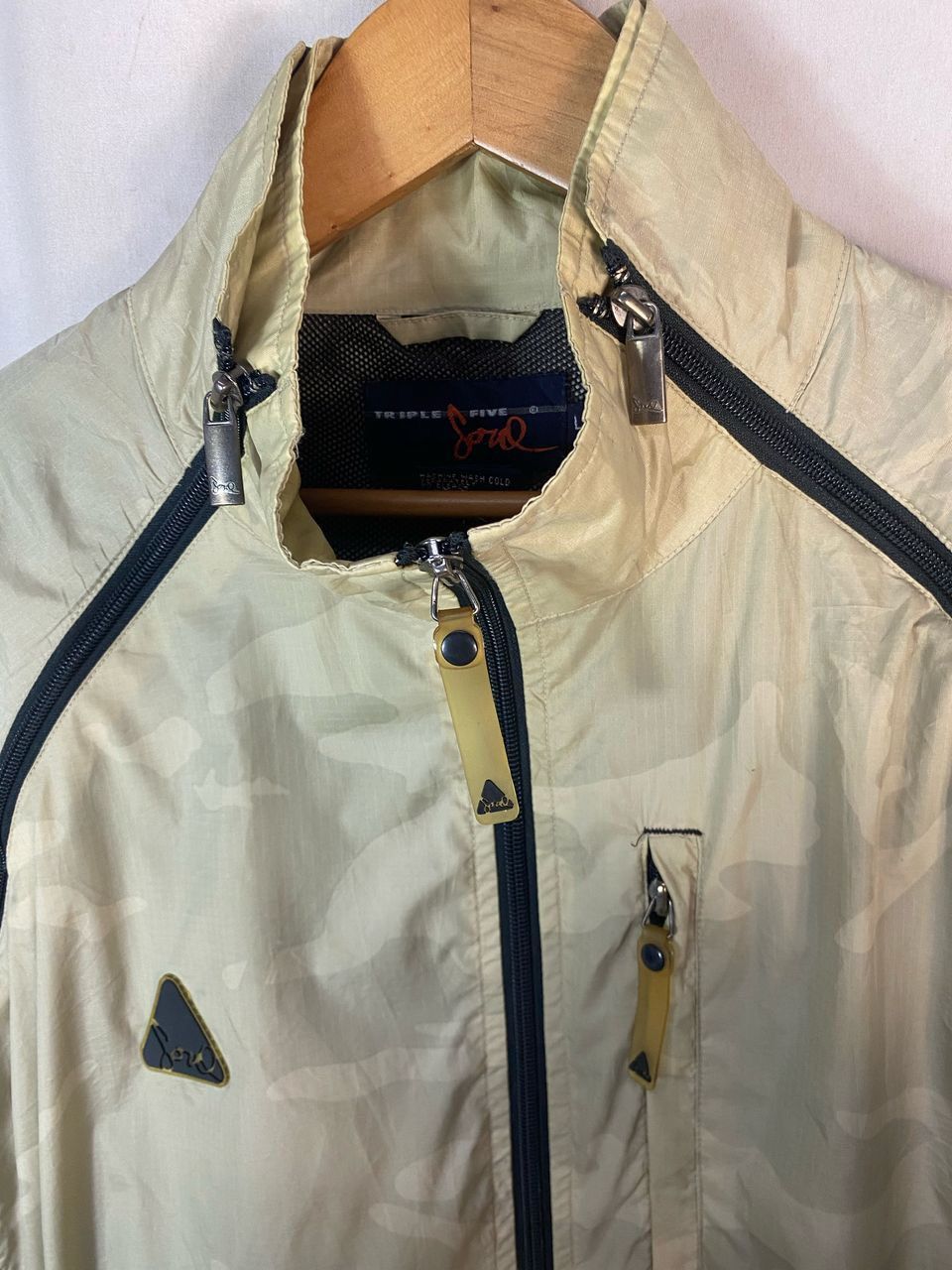 Triple 5 Soul Triple 5 soul camo multizipper windbreaker jacket Size US L / EU 52-54 / 3 - 6 Thumbnail