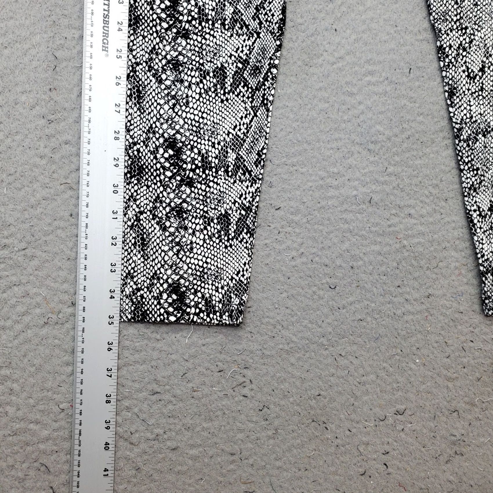 Casablanca Casablanca Leggings Womens Medium Multi Snakeskin Print Stretch Pull On Size 32" / US 10 / IT 46 - 3 Thumbnail