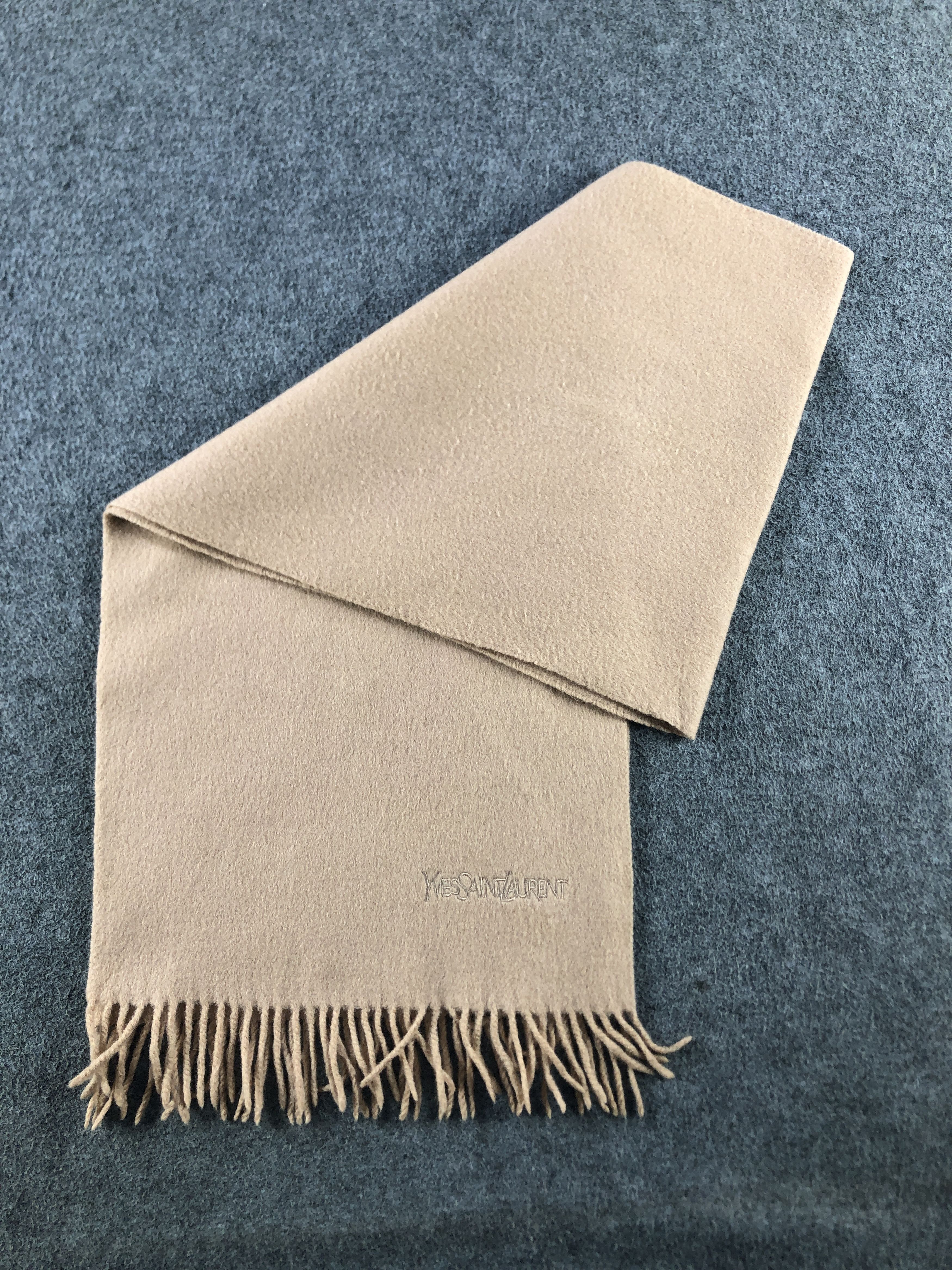 Yves Saint Laurent Yves Saint Laurent Scarf / Muffler / Neckwear P878 Size ONE SIZE - 3 Thumbnail