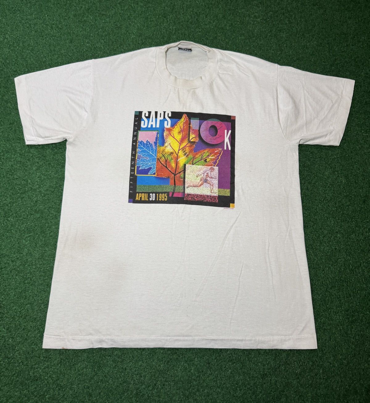 Fruit Of The Loom Vintage 90s Sap 10k Fall Running Event Graphic T Shirt Size US L / EU 52-54 / 3 - 1 Thumbnail