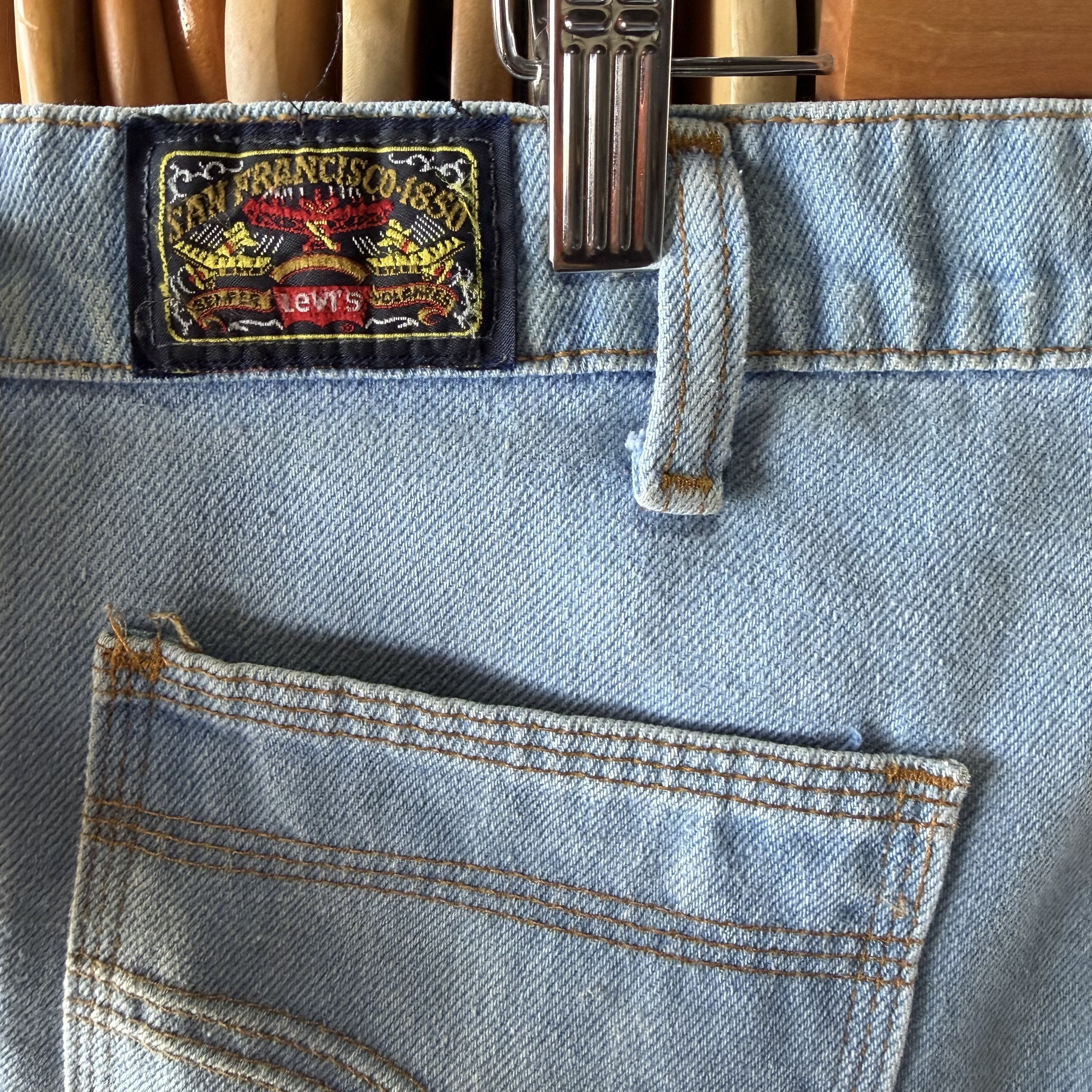 Levi's Vtg Levi’s Jeans Light Wash Orange Tab Flares 70s Bell Size US 34 / EU 50 - 10 Thumbnail