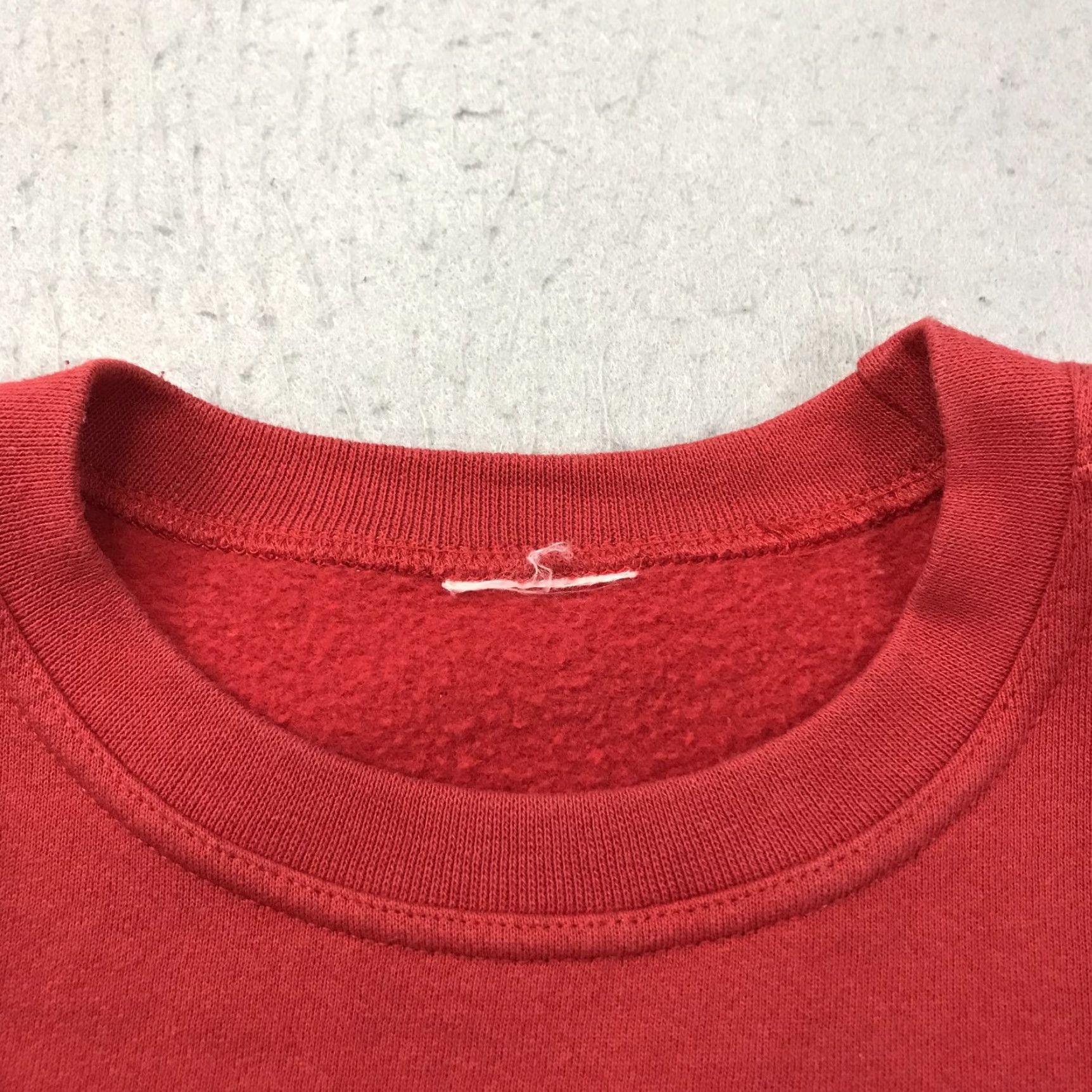 Nike VINTAGE Nike Sweatshirt Mens XL Red Fleece Essentials Crewneck 90s Swoosh Logo Thermal Pullover Size US XL / EU 56 / 4 - 3 Thumbnail