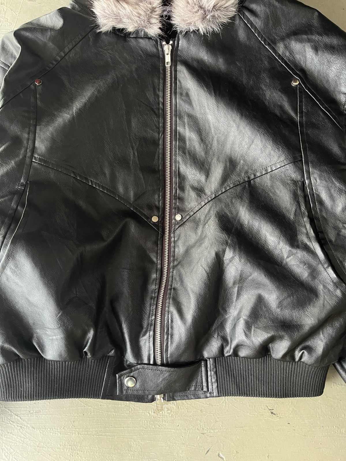 KMRii Faux Leather Fur GV Gallery Inspired Jacket LGB Vkei Size US L / EU 52-54 / 3 - 6 Thumbnail