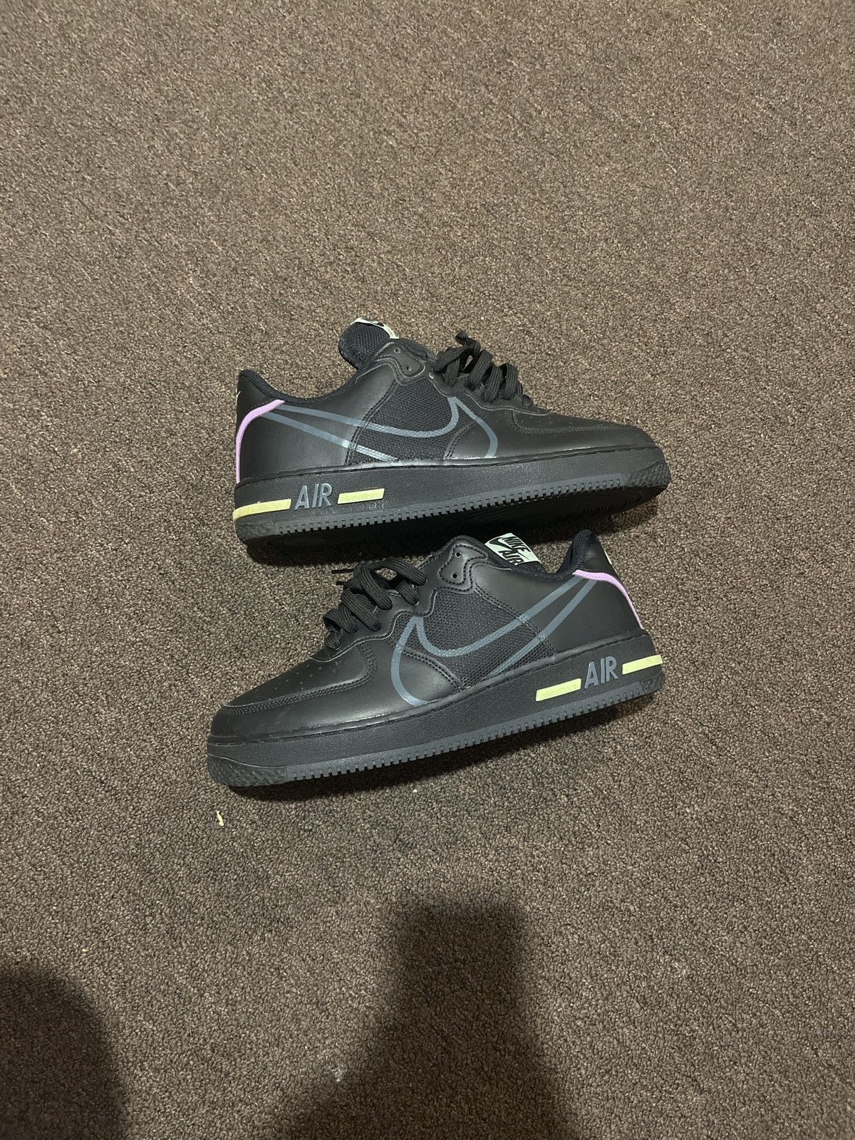 Nike Black/ purple Nike air 1s Size US 10.5 / EU 43-44 - 3 Thumbnail