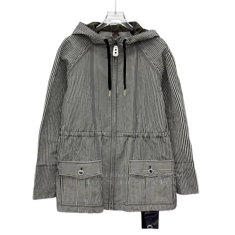 Louis Vuitton Louis Vuitton 24 Carrier Grey Vertical Stripe Cotton Hoode Size XXS / US 00 / IT 34 - 1 Thumbnail