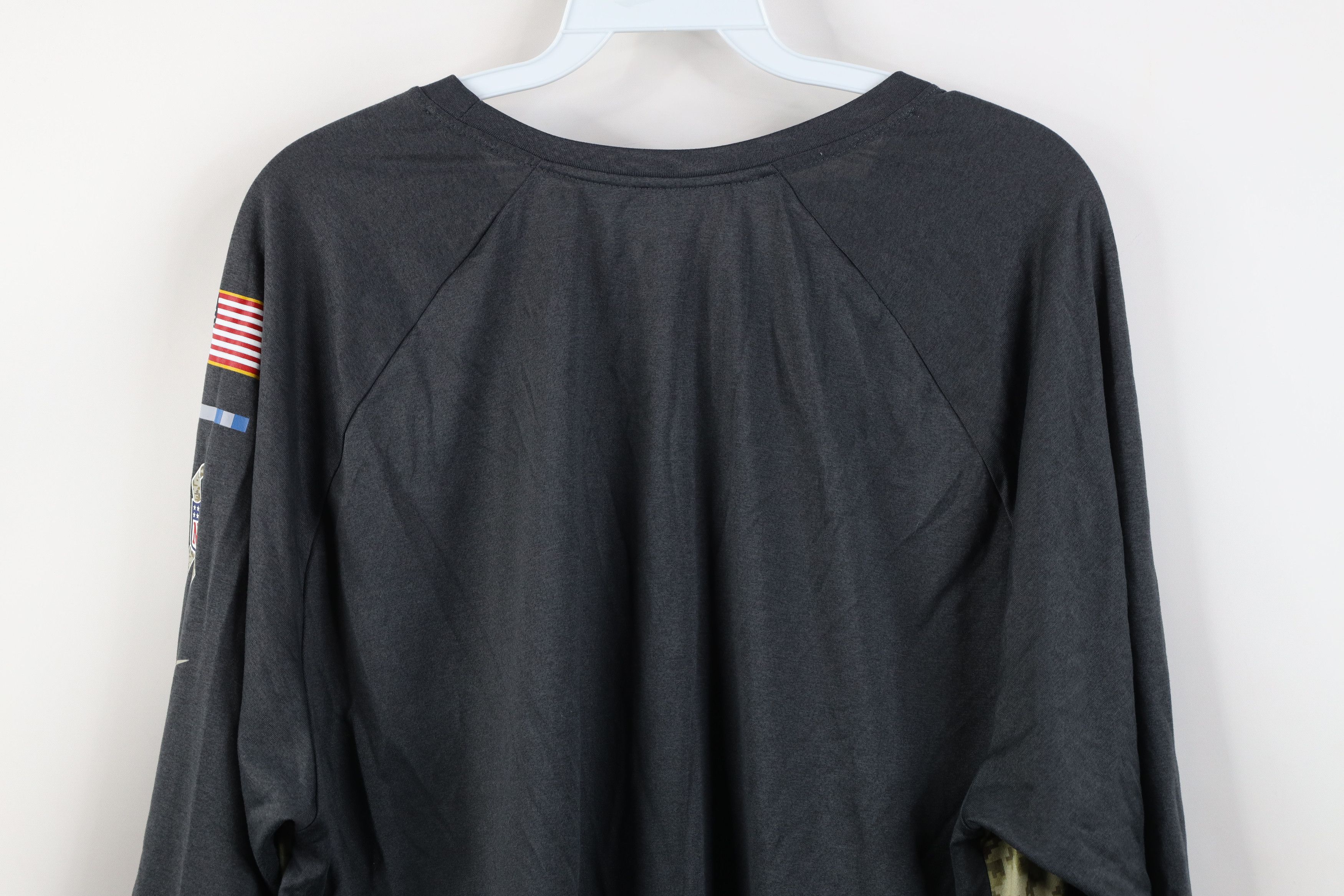 Nike Nike Salute To Service Detroit Lions 3/4 Sleeve T-Shirt Size US XL / EU 56 / 4 - 13 Thumbnail