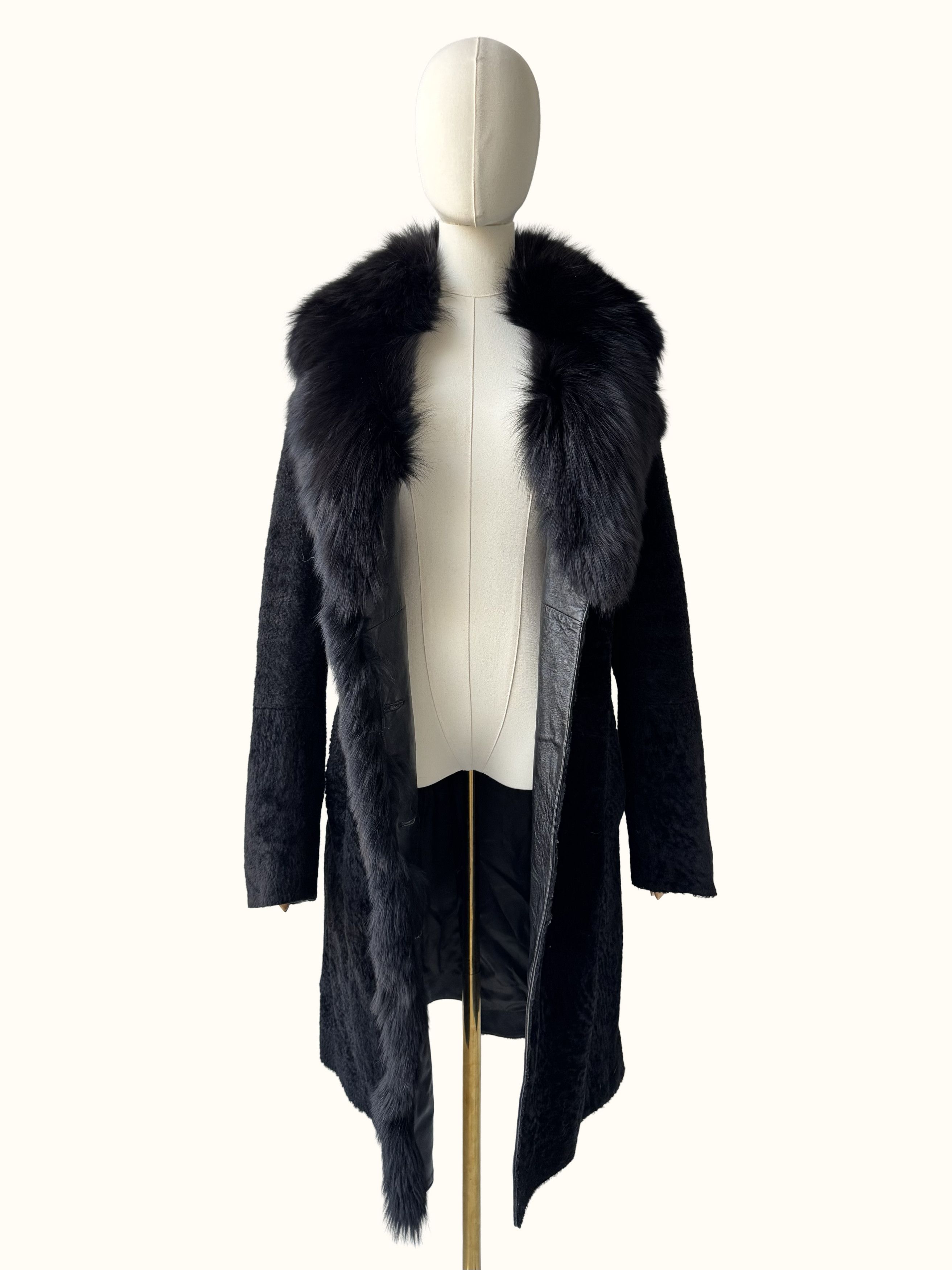 Vintage Vintage Real Lambskin Coat (B550) Size M / US 6-8 / IT 42-44 - 3 Thumbnail