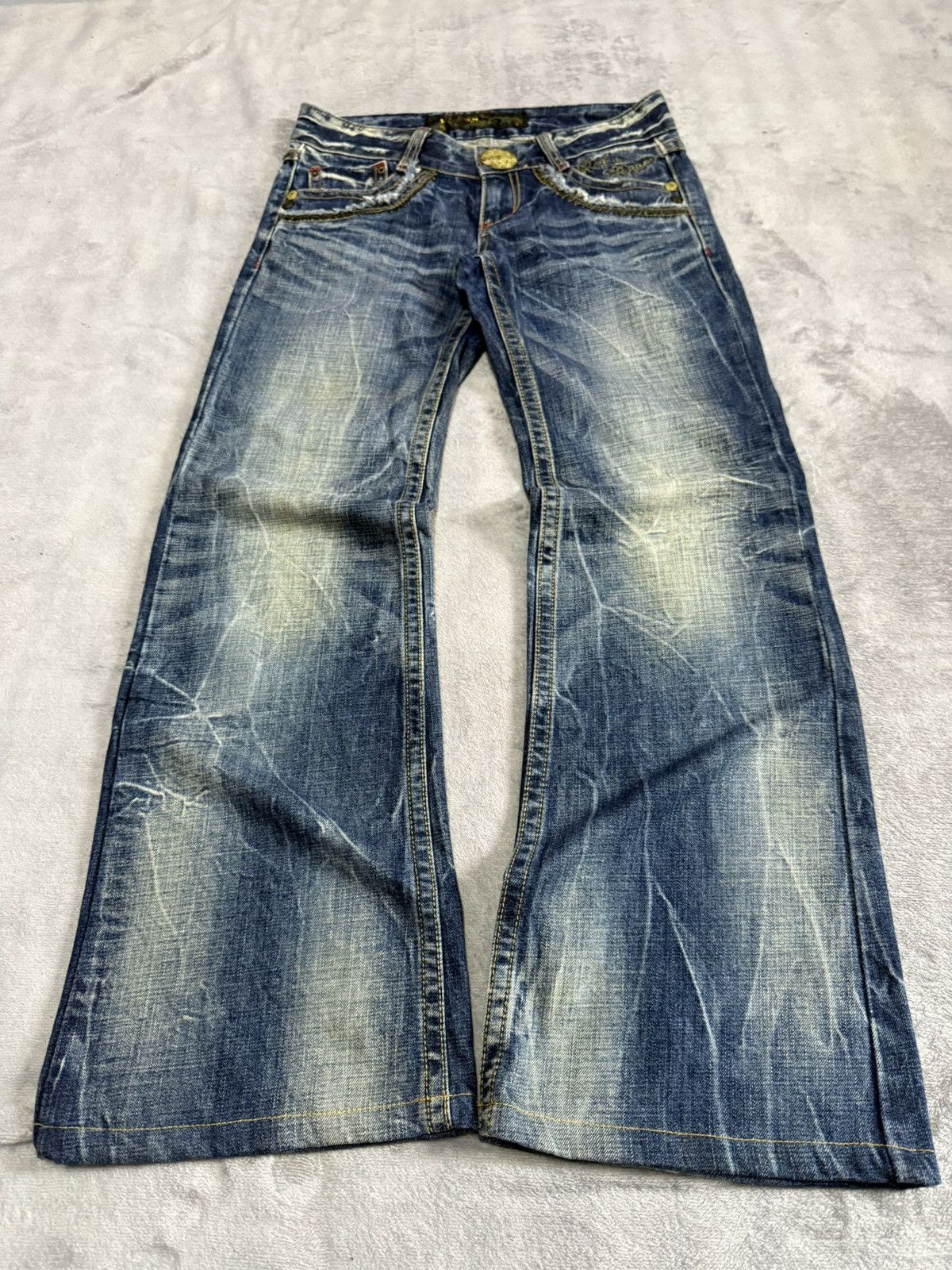 Japanese Brand × Vintage Red Pepper Japan Embellished Studded Shadow Wash Flare Jeans Size US 28 / EU 44 - 1 Thumbnail