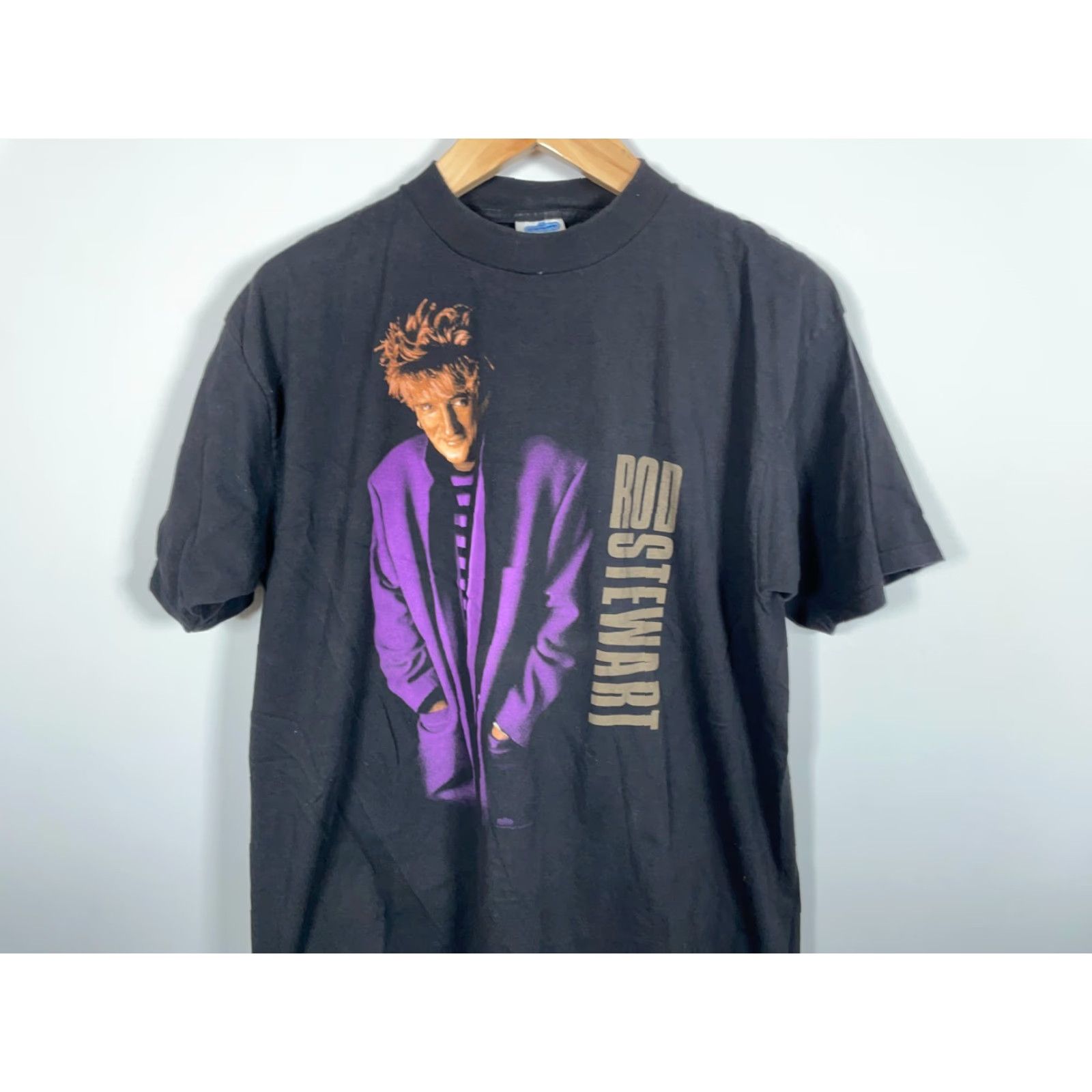 Vintage VINTAGE Winterland Rod Stewart Concert T-Shirt Men’s Large Black 90s Graphic Print Adult XL Tag (fits Large) Mens Size US L / EU 52-54 / 3 - 4 Thumbnail