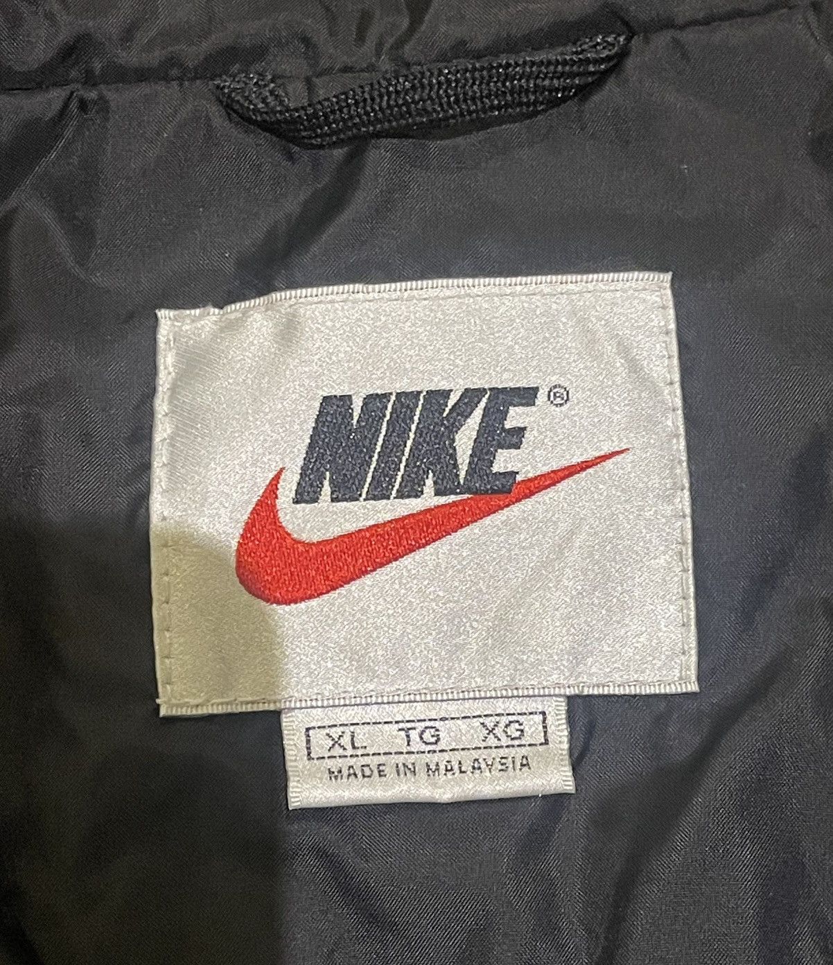 Nike × Vintage Vintage Nike Windbreaker Size US XL / EU 56 / 4 - 4 Thumbnail