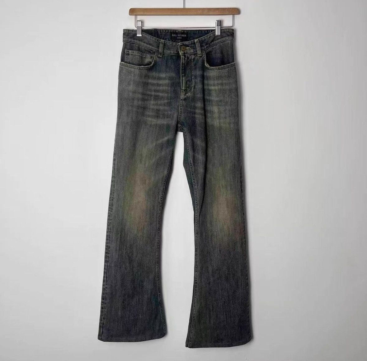 Balenciaga Balenciaga 23AW Bootcut Jeans Size US 31 - 1 Thumbnail