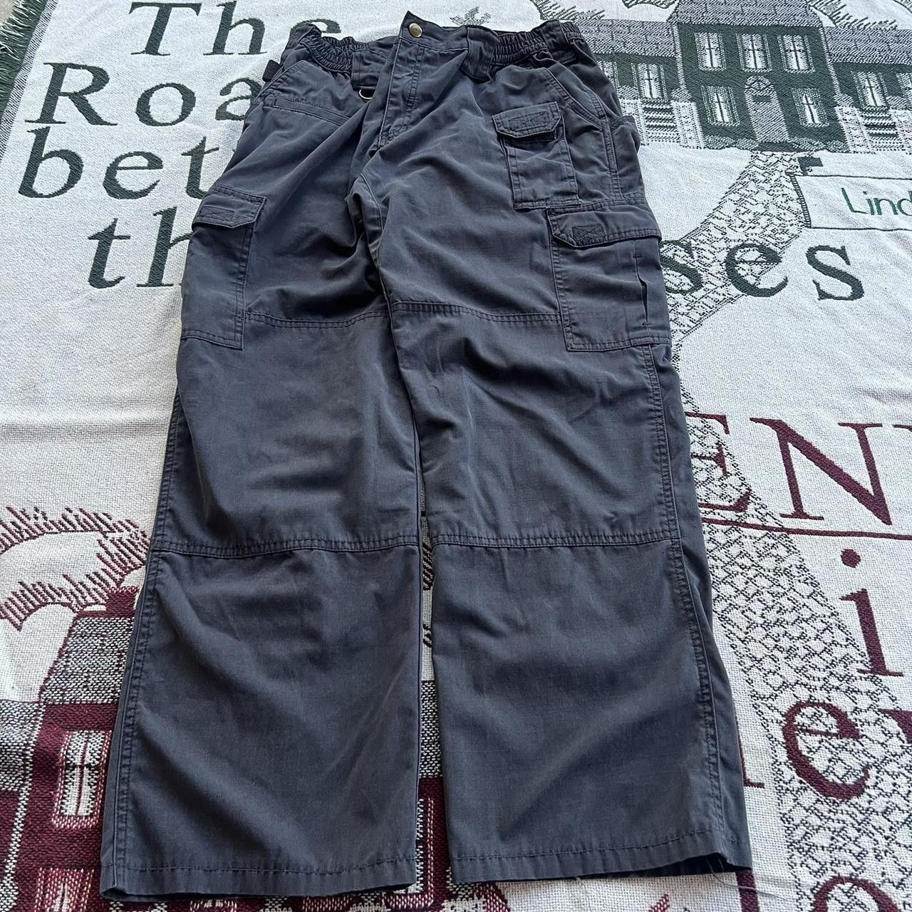 Vintage Vintage Y2K/2000s Baggy Grunge Faded Black Skater Style Cargo Pants! Size US 32 / EU 48 - 3 Thumbnail