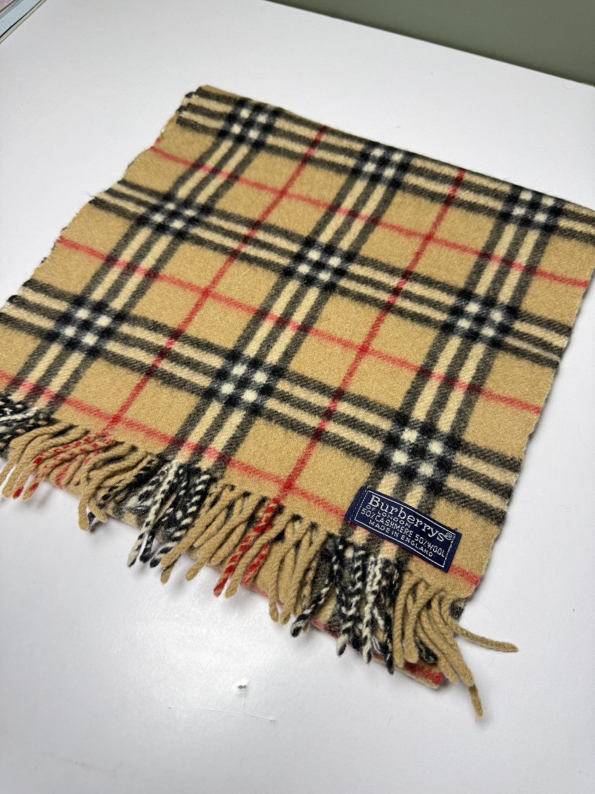 Burberry burberry wool/cashmere blend nova check camel scarf Size ONE SIZE - 6 Thumbnail