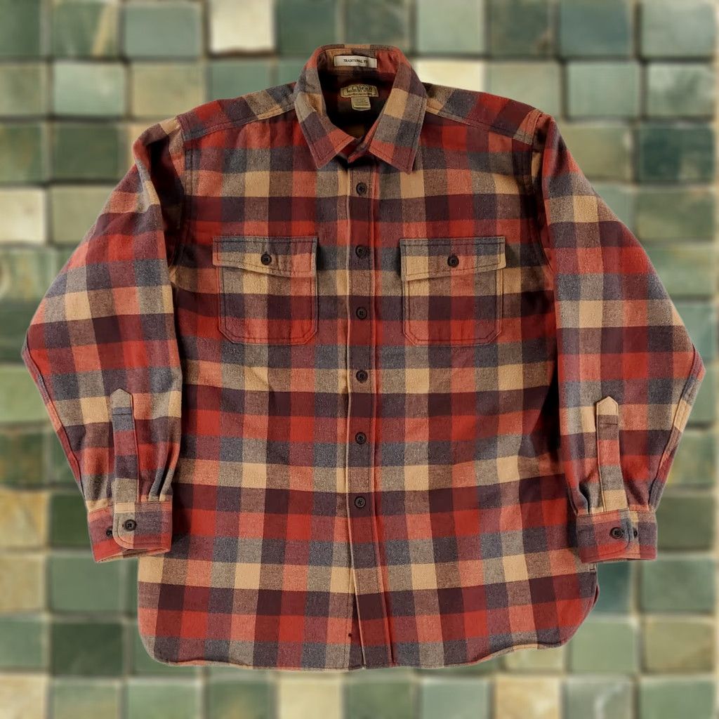 Vintage LL Bean Chamois Button Up Shirt Plaid Check Red Brown Gray Long Sleeve Mens L Size US L / EU 52-54 / 3 - 1 Thumbnail
