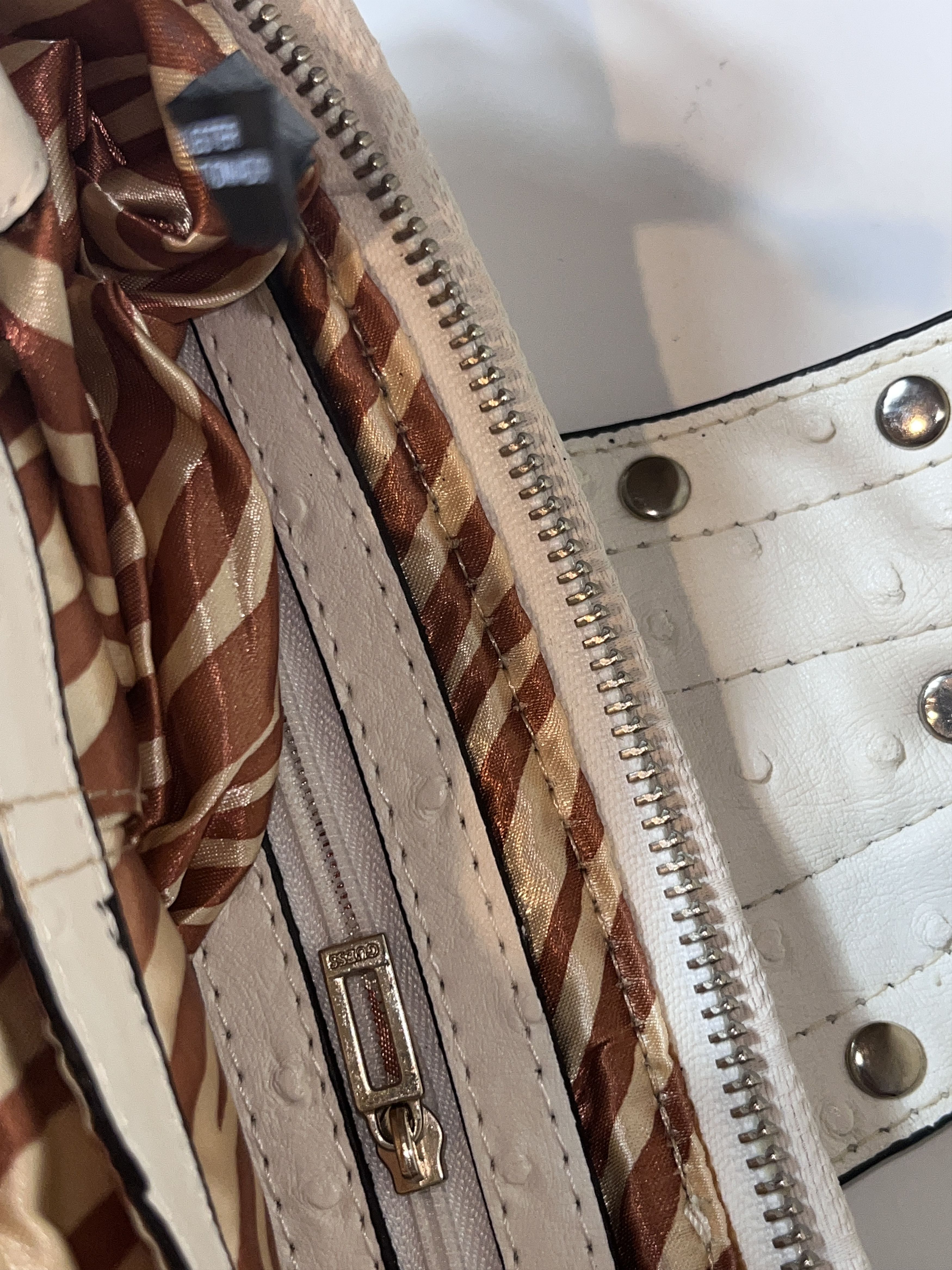 Guess Guess vintage buckle logo bag baguette mini 00s Y2k Handbag Size ONE SIZE - 12 Thumbnail