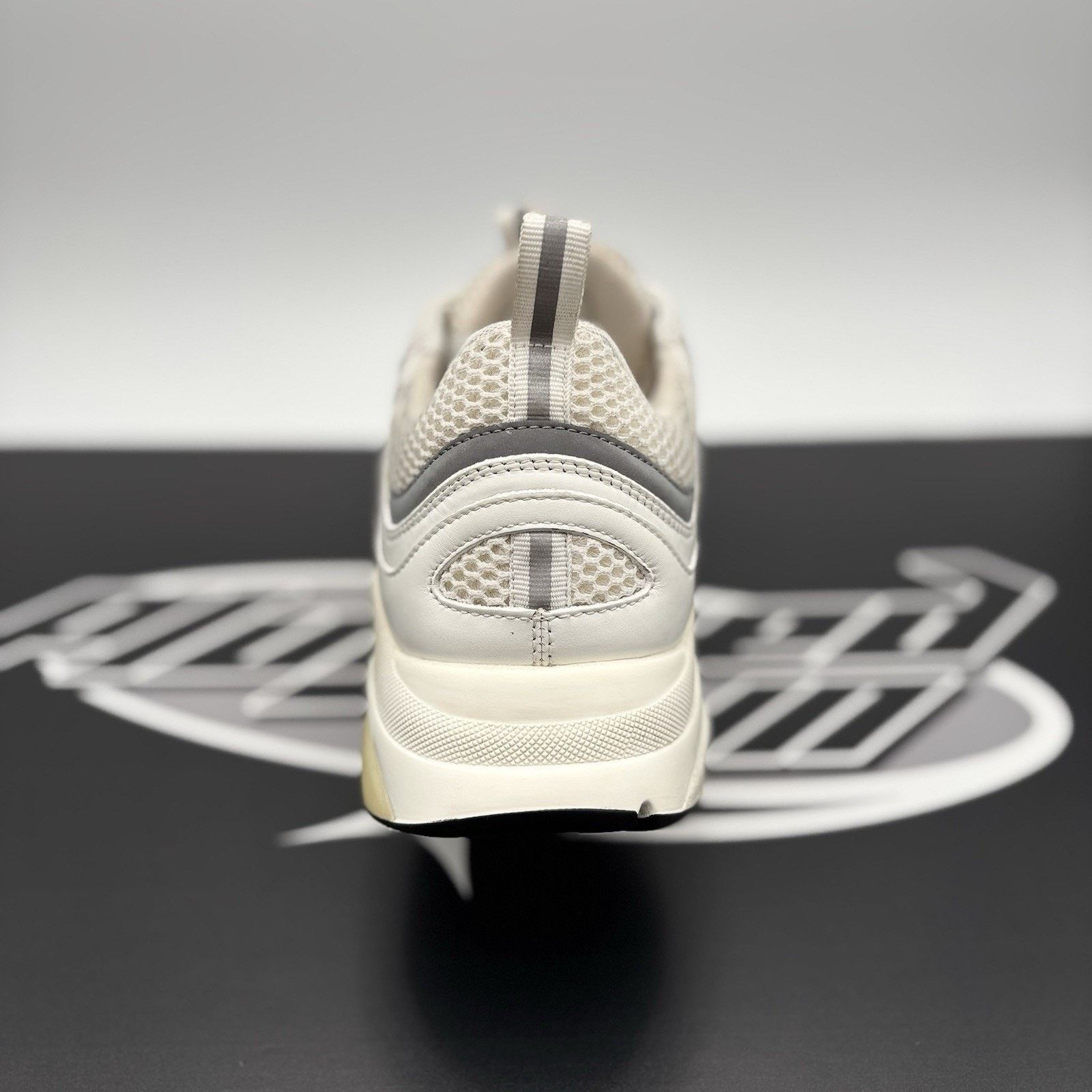 Dior Dior B22 Sneaker ' White Reflective ' | SUPER CLEAN! Size US 11 / EU 44 - 12 Thumbnail